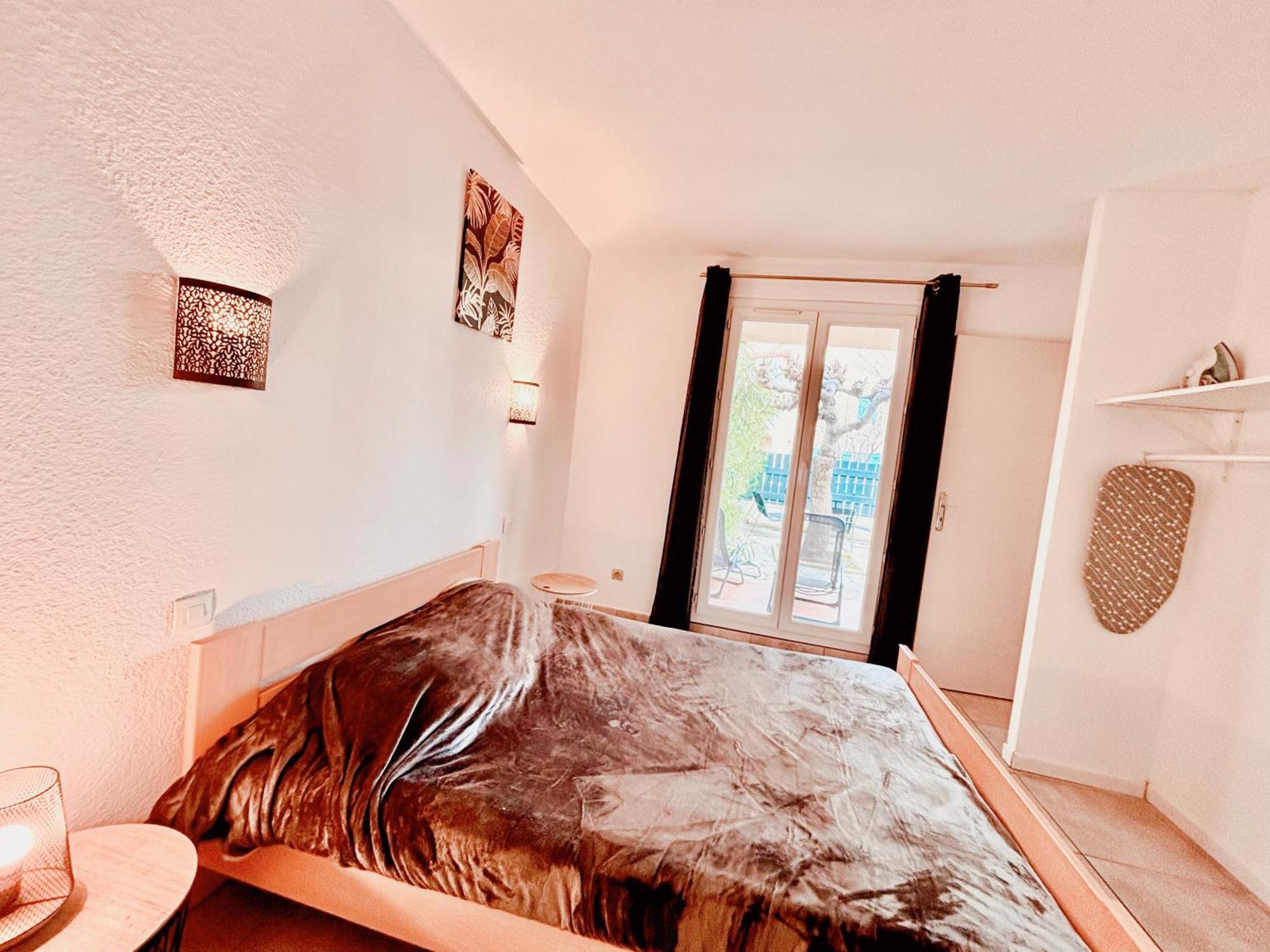 Appartement Calme Avec Jardin Privatif - 3 - Canet-en-Roussillon Exteriör bild